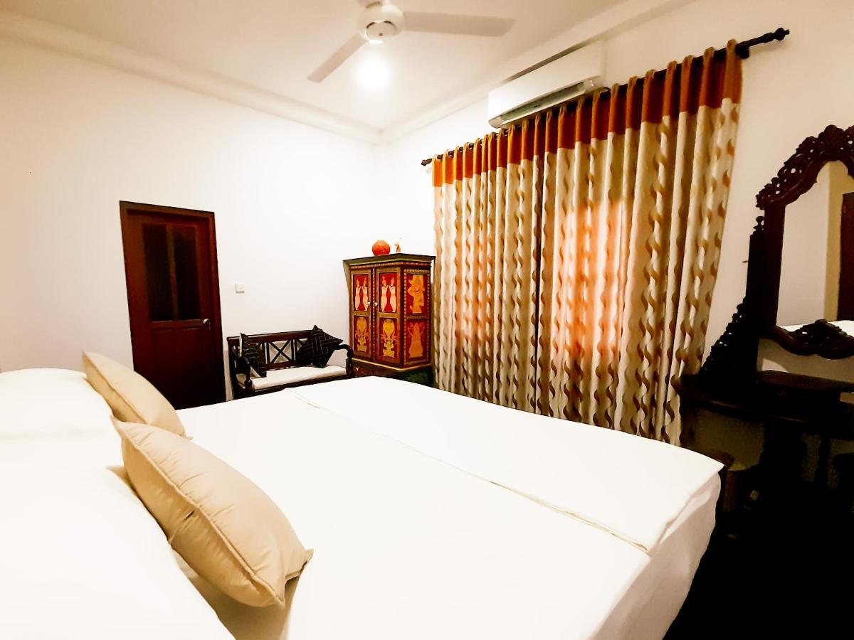 Halcyon Rest Villa Hikkaduwa Bagian luar foto