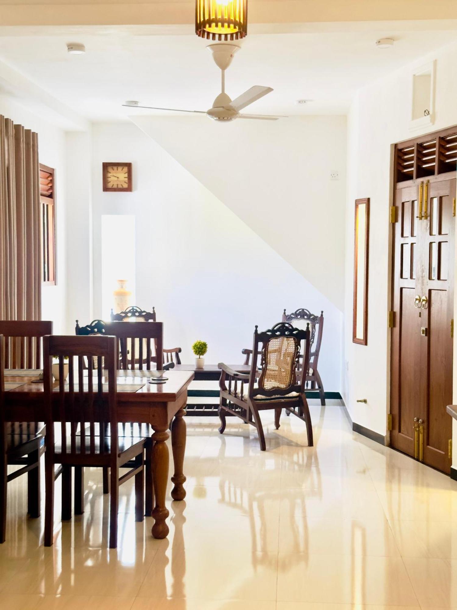 Halcyon Rest Villa Hikkaduwa Bagian luar foto