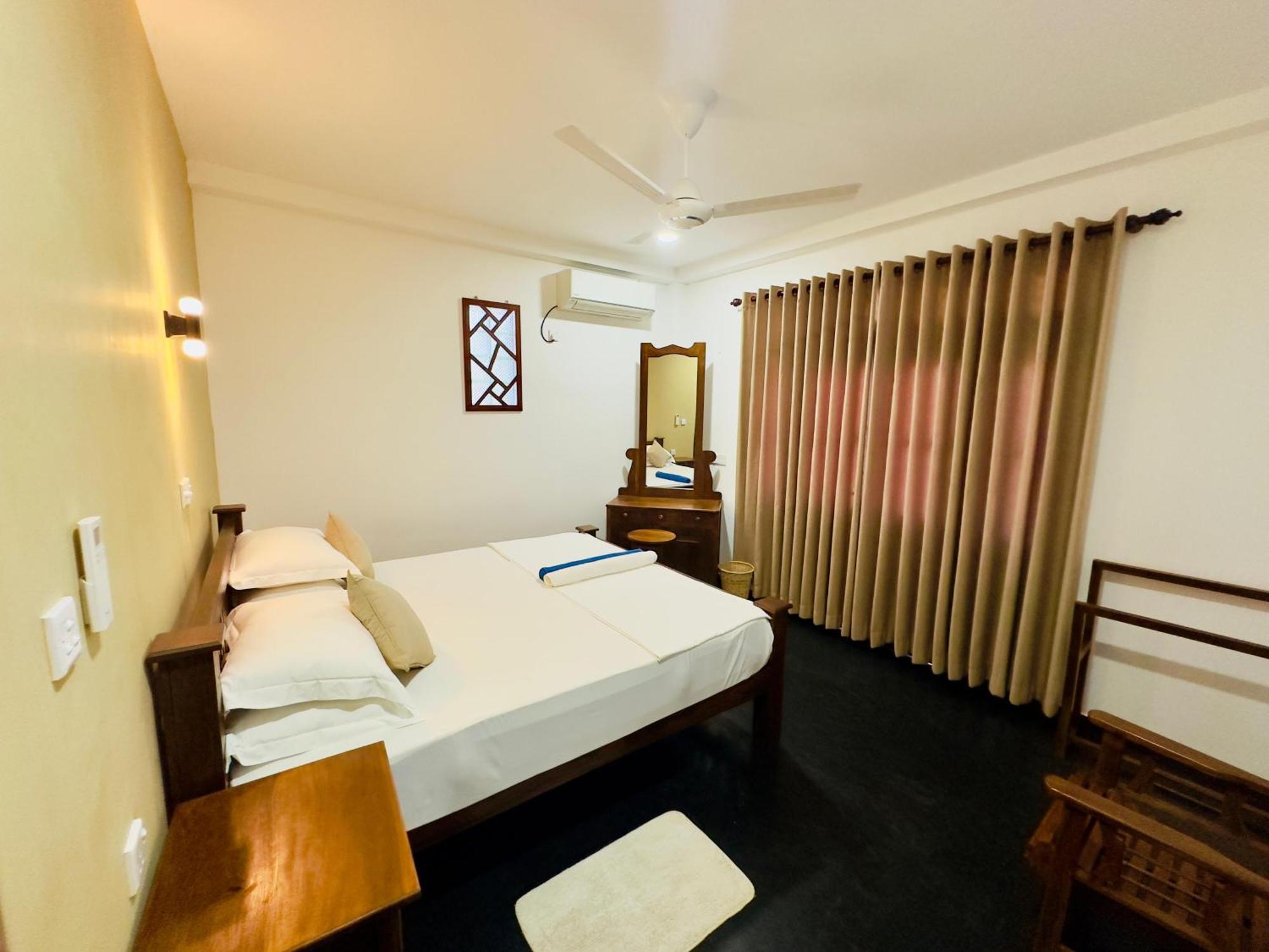 Halcyon Rest Villa Hikkaduwa Bagian luar foto