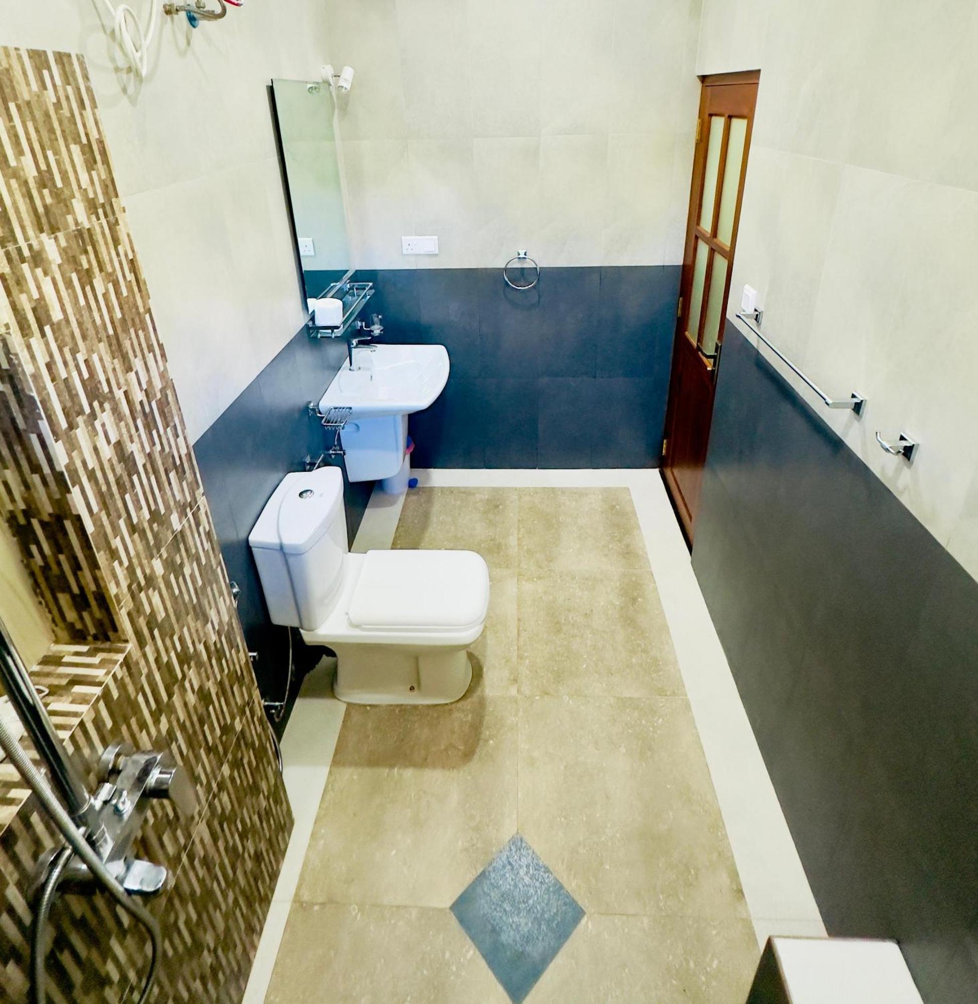 Halcyon Rest Villa Hikkaduwa Bagian luar foto