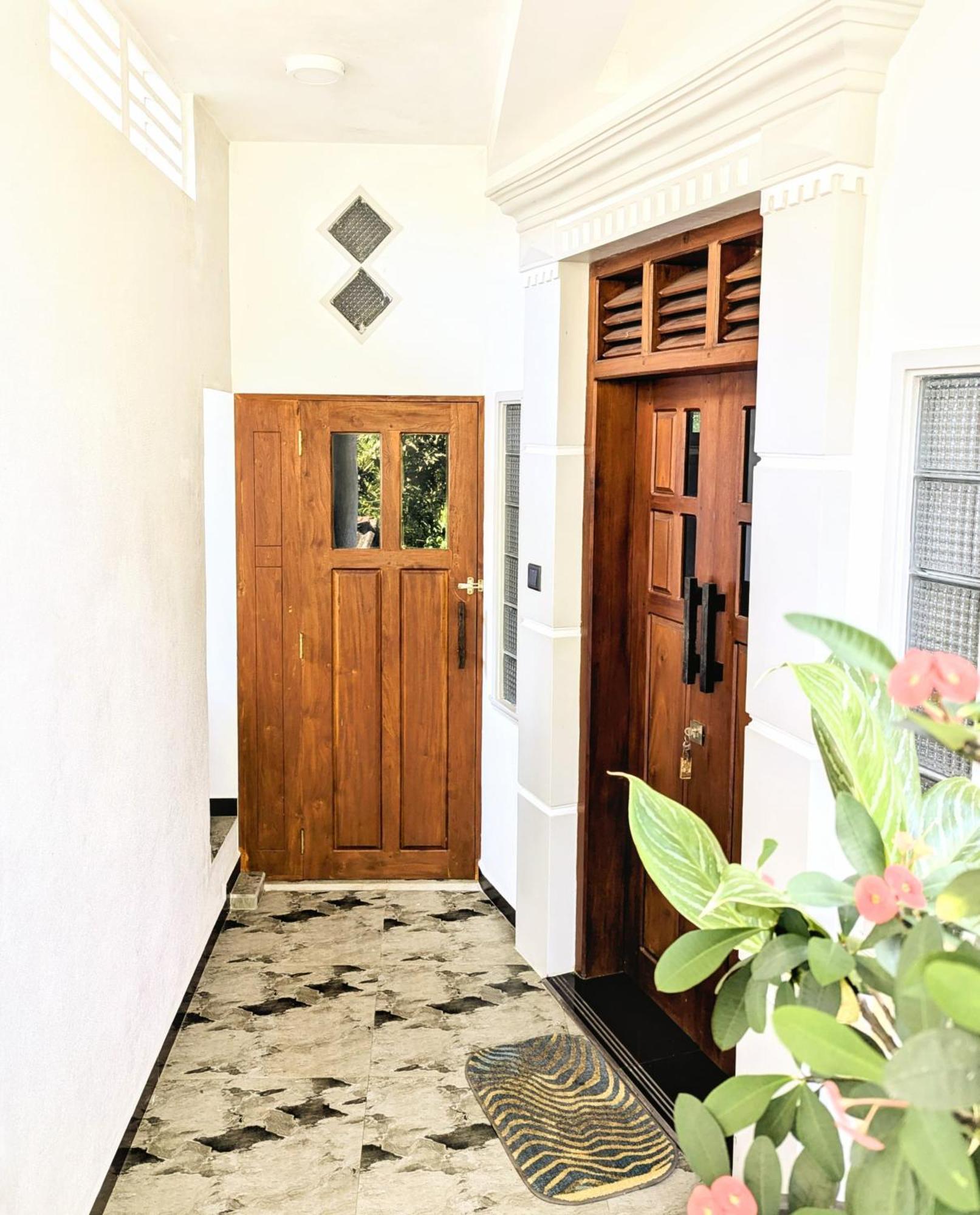 Halcyon Rest Villa Hikkaduwa Bagian luar foto