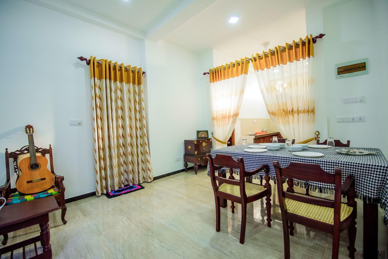 Halcyon Rest Villa Hikkaduwa Bagian luar foto