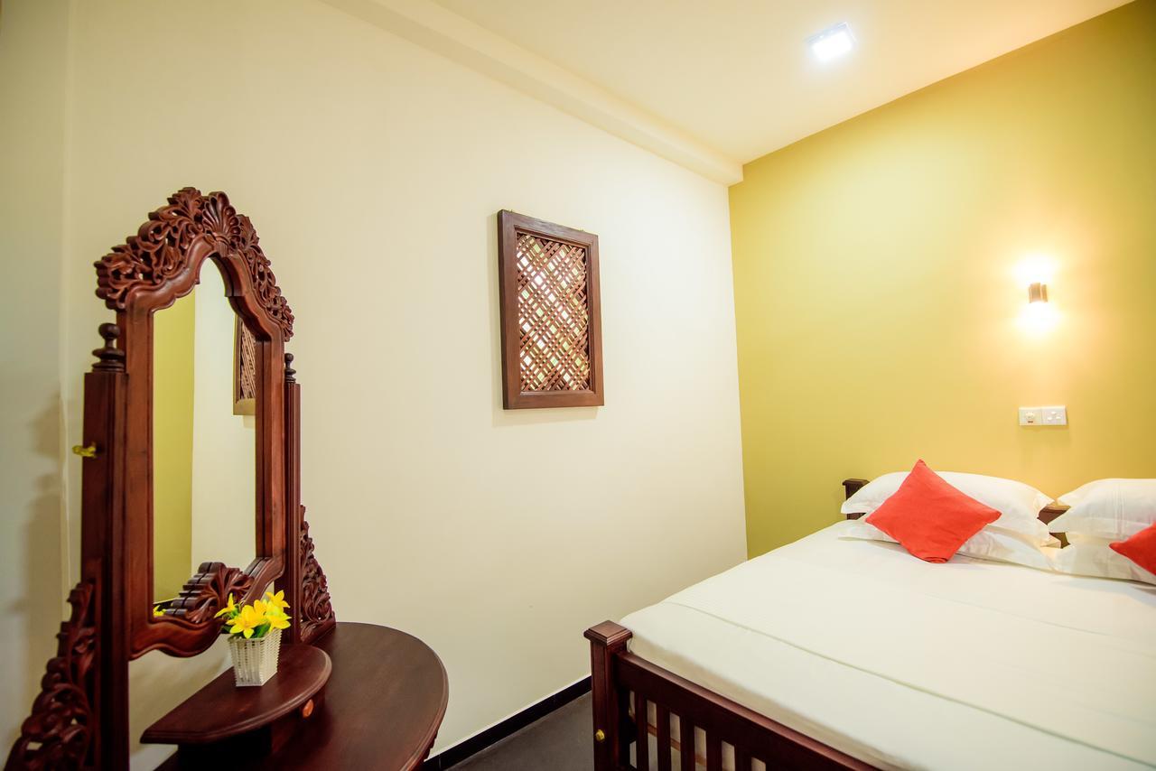 Halcyon Rest Villa Hikkaduwa Bagian luar foto